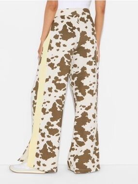 Grayson Threads Women's Cow Print Pull-On Graphic Pants Brown S